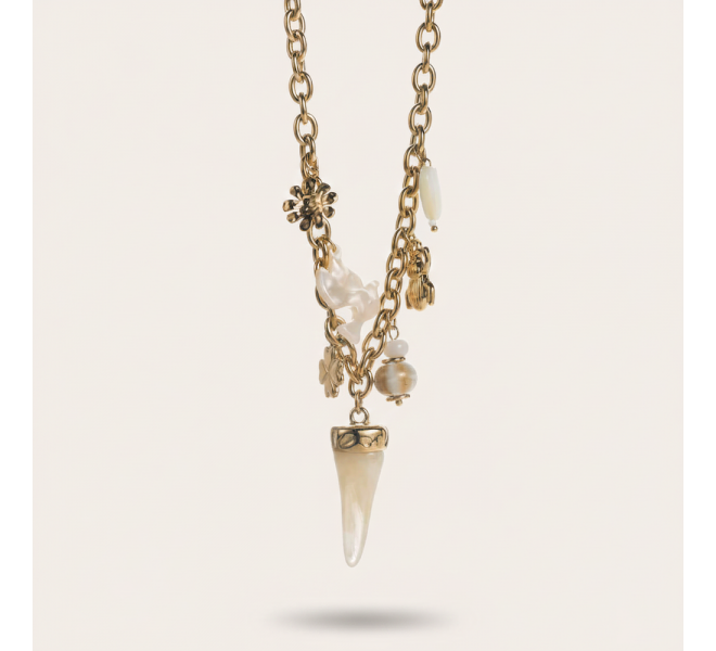 COLLIER CHARM